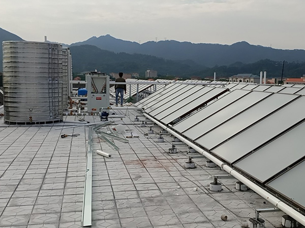  花都消防队太阳能+空气能热水工程